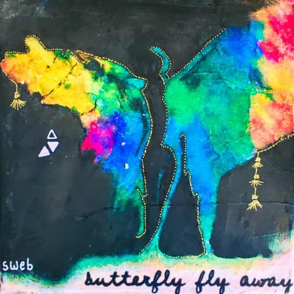 BUTTERFLY FLY AWAY