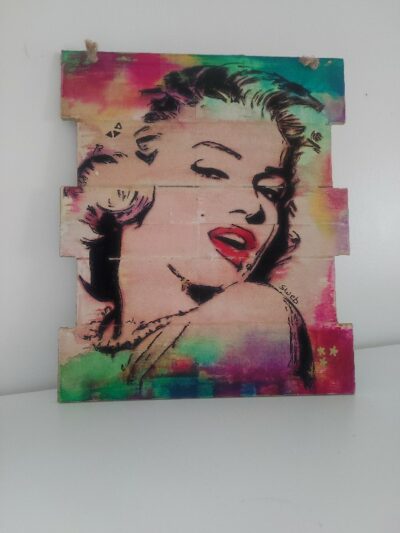 MARILYN MONROE